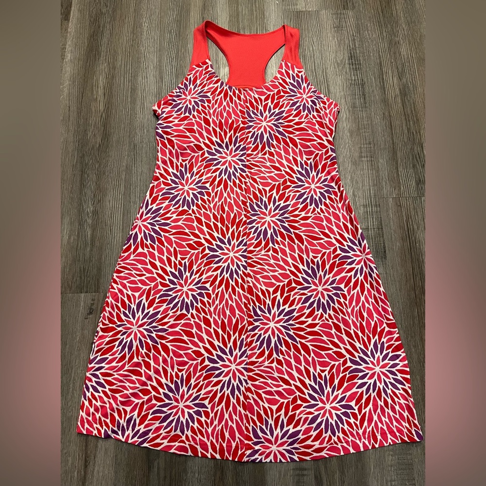 Women’s Columbia Omni Wick Advanced Evaporation Athletic Dress Sz M